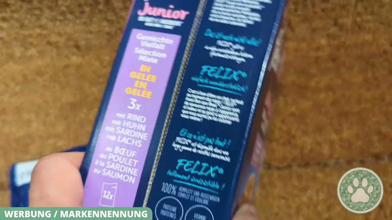 Die Packung Gemischte Vielfalt enthält Beutel mit Rind, Huhn, Sardine und Lachs für abwechslungsreiche Mahlzeiten.