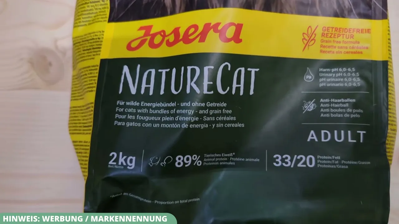 Laut Verpackungsangabe stammen 89 Prozent des enthaltenen Gesamteiweißes aus tierischen Quellen.