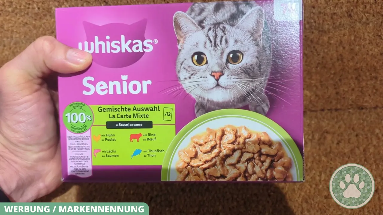 Das Nassfutter in Sauce von Whiskas Senior 7+ ist speziell auf die Ernährungsbedürfnisse älterer Katzen abgestimmt.