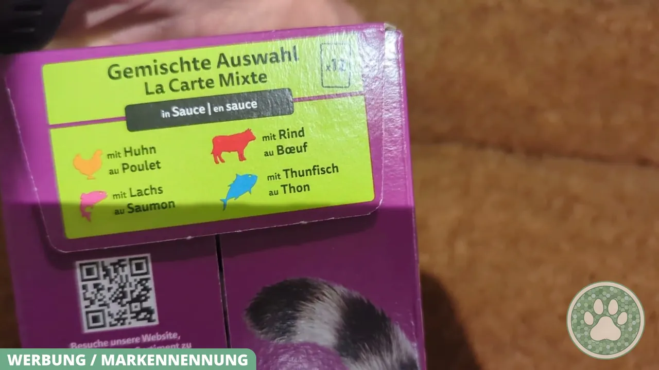 Die gemischte Auswahl bietet Abwechslung mit vier verschiedenen Sorten aus Huhn, Rind, Lachs und Thunfisch.