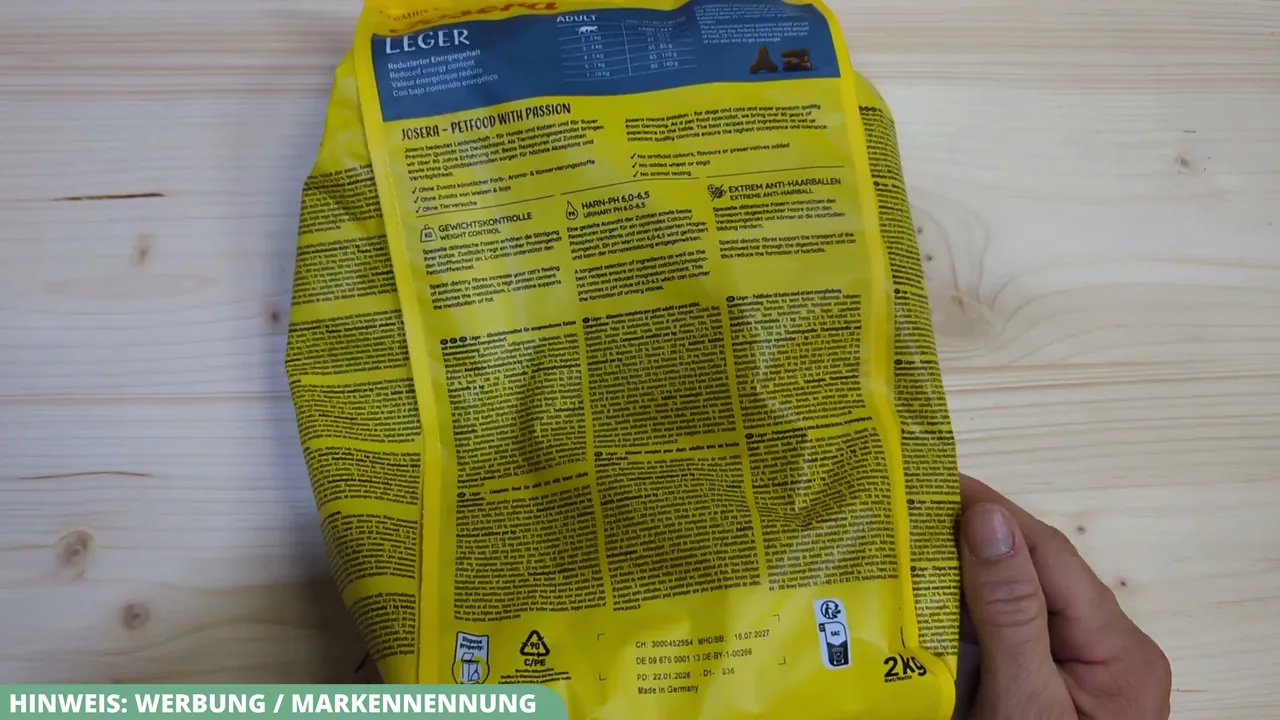 Auf der Rückseite sind die Zutaten gelistet; die Rezeptur kommt ohne Weizen, Soja, Zucker und künstliche Zusätze aus.