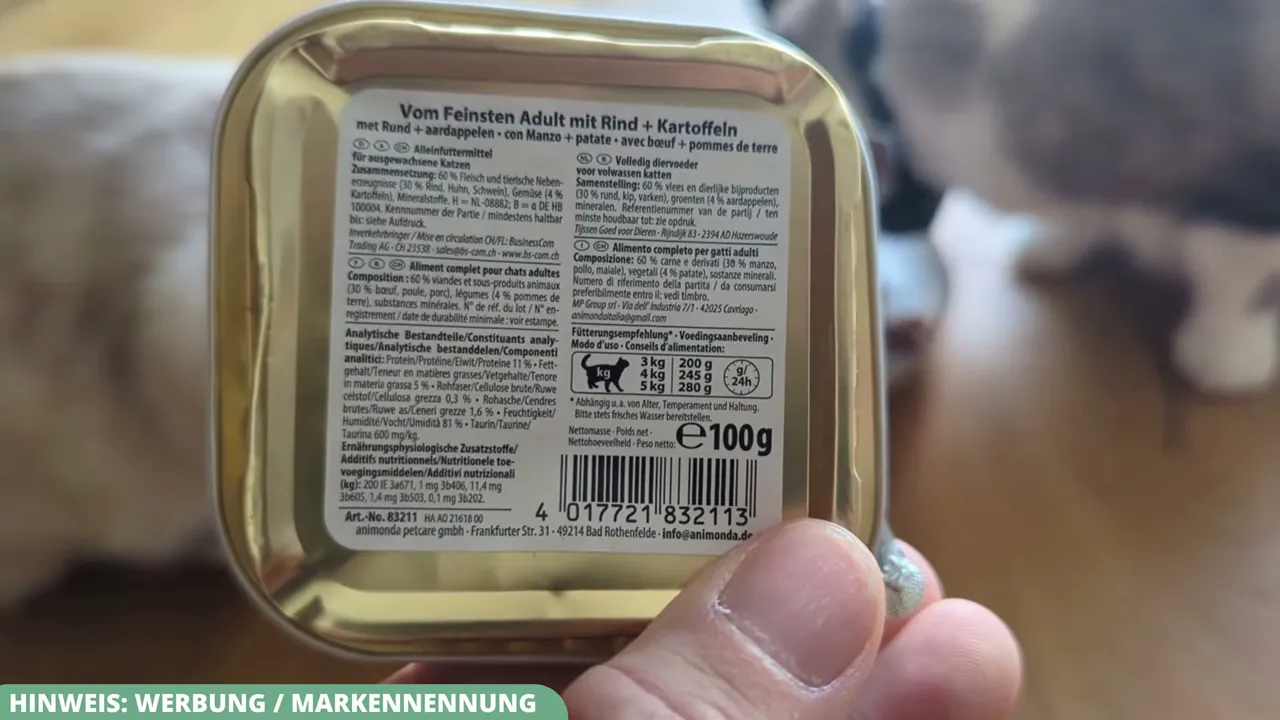 Ich finde es klasse, dass die genaue Fütterungsempfehlung und alle Zutaten übersichtlich auf der Rückseite stehen.