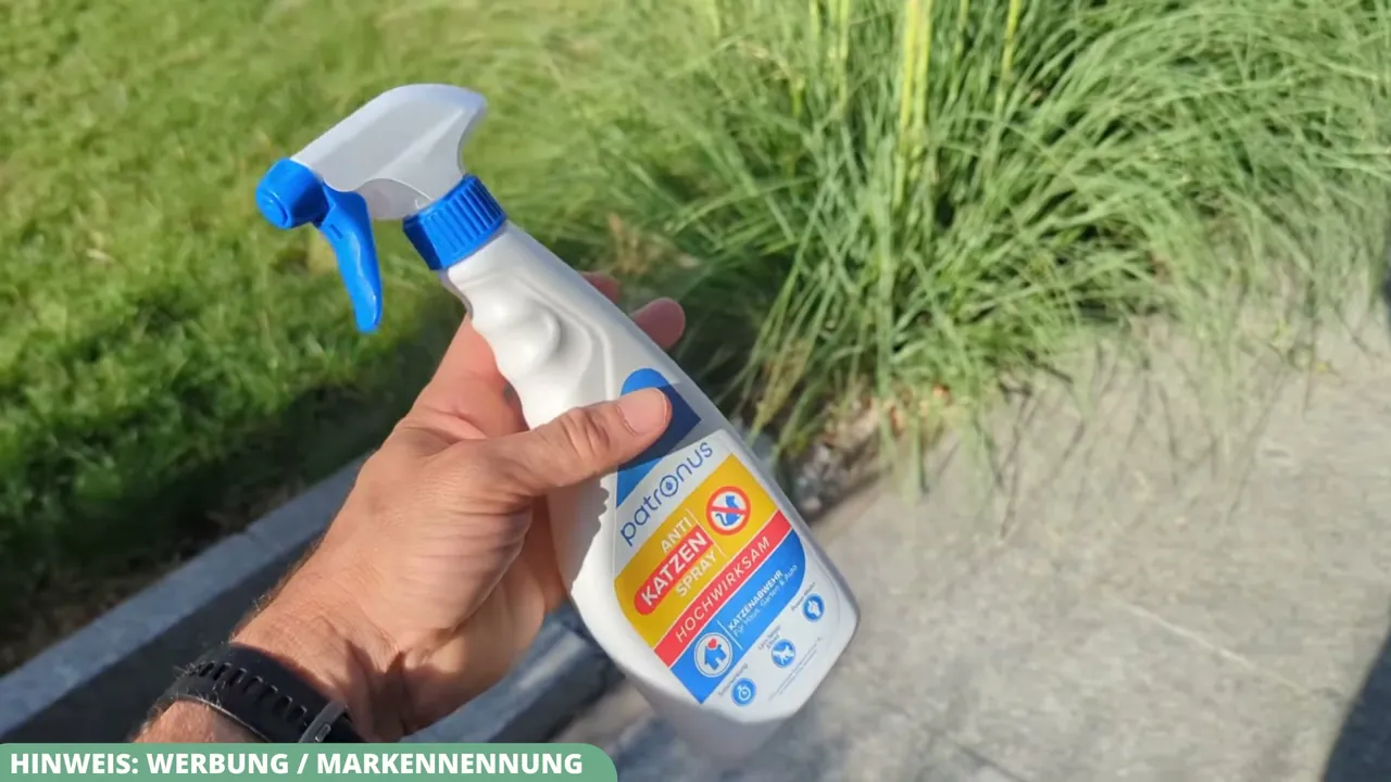 Meiner Meinung nach liegt die 500-ml-Sprühflasche gut in der Hand und lässt sich im Alltag super einfach handhaben.