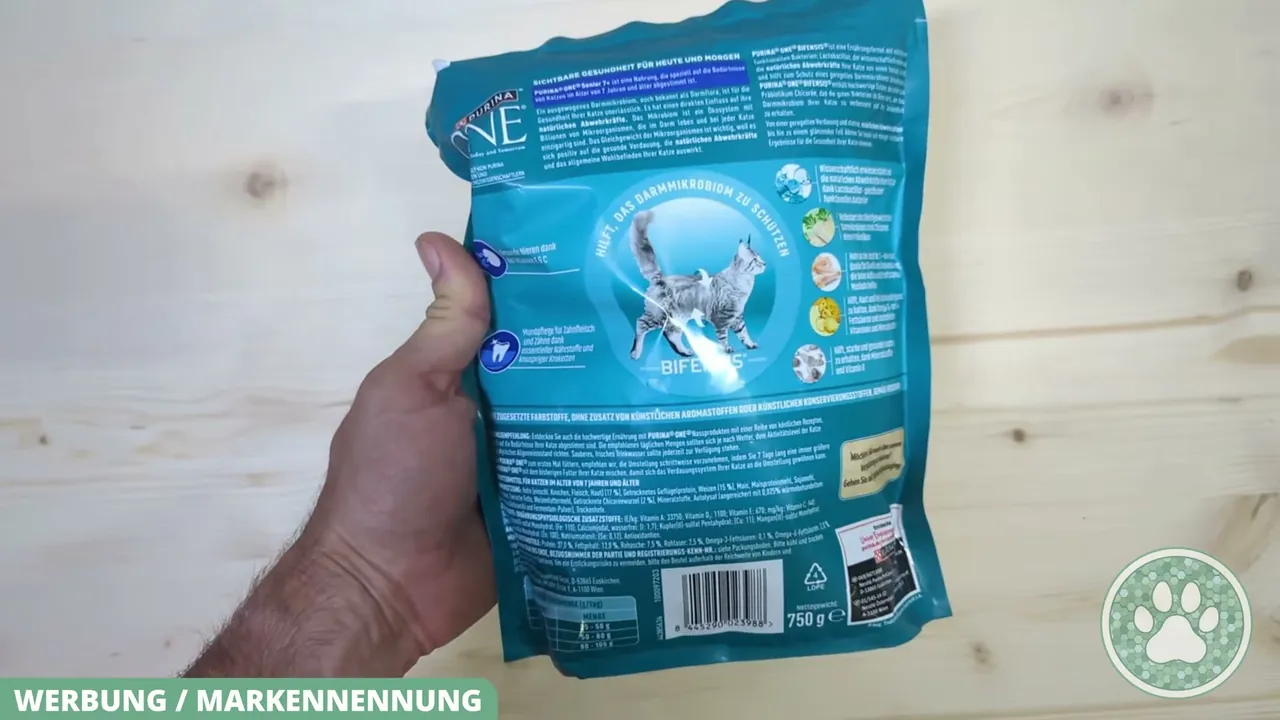 Auf der Rückseite finden sich alle Details zu Inhaltsstoffen sowie zur abwehrstärkenden Bifensis-Formel.