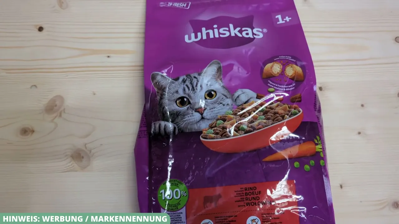Die 3,8-kg-Packung von Whiskas Adult 1+ richtet sich an ausgewachsene Katzen ab einem Lebensjahr.
