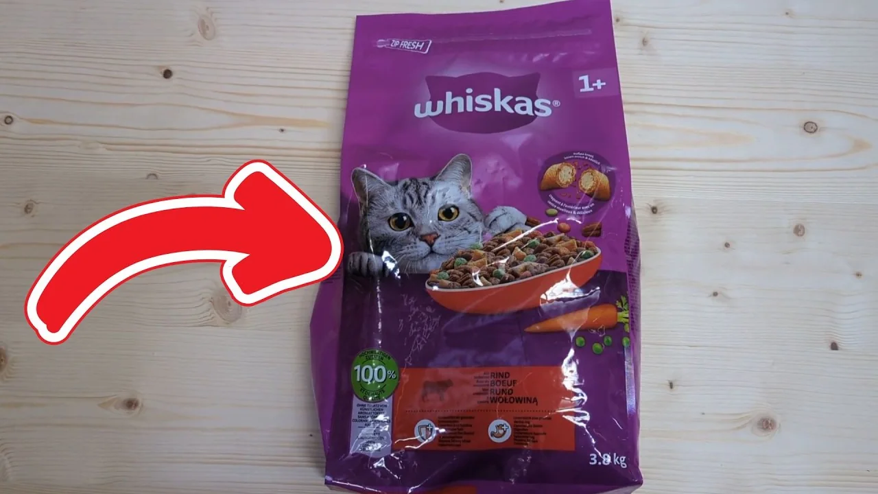 Video: Whiskas Adult 1+ Trockenfutter mit Rind